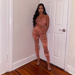 Two piece set